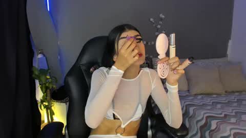 Scarlett Independent Model  online show from February 2025 12:35:01 AM