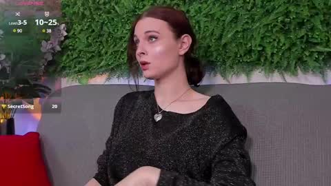 Snapshot of aprilavery chatting on March 2025 04:40:02 PM April online show from March 2025 04:40:02 PM