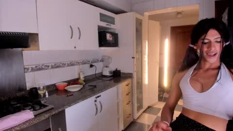 aprill_fox online show from December 2024 09:10:01 AM