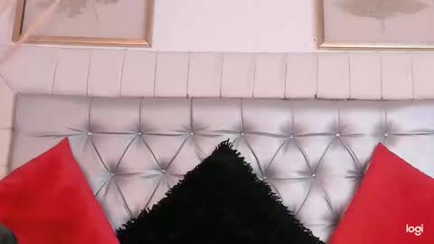 APRIL online show from January 2025 04:59:01 PM