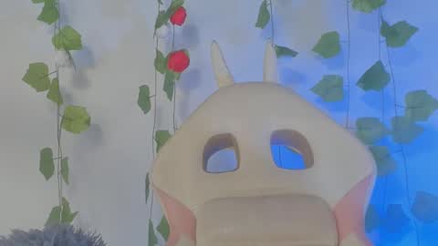 APRIL online show from February 2025 01:19:01 AM