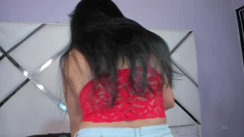 Snapshot of aprilmiiller chatting on May 2026 01:49:02 PM aprilmiiller online show from May 2026 01:49:02 PM