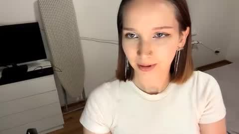 Debra online show from July 2026 05:48:02 PM