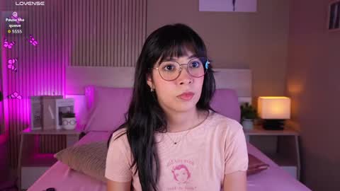 aprilqueenie online show from May 2026 07:31:01 PM