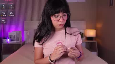 aprilqueenie online show from July 2026 07:56:02 PM