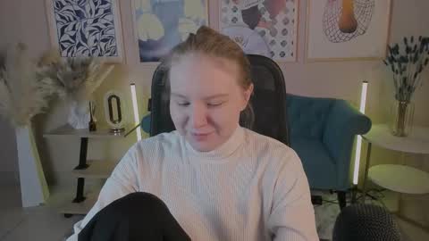 April. All year round.  online show from October 2025 11:47:02 PM