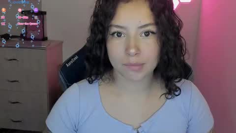 Snapshot of aqua_emilly chatting on February 2025 02:40:02 AM aqua emilly online show from February 2025 02:40:02 AM