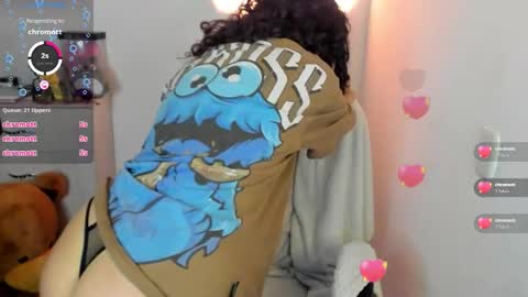 aqua emilly online show from December 2025 11:57:02 PM