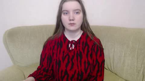 Josefin online show from March 2026 03:45:02 AM