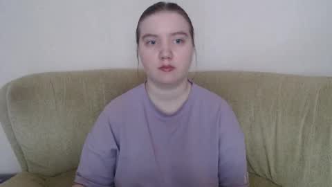 Josefin online show from May 2026 03:00:01 AM