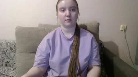 Josefin online show from May 2026 03:17:01 PM