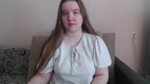 Josefin online show from May 2026 03:34:01 AM