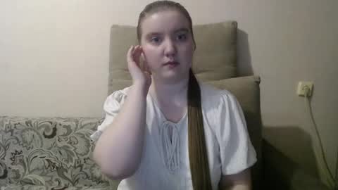 Josefin online show from May 2026 03:50:02 PM