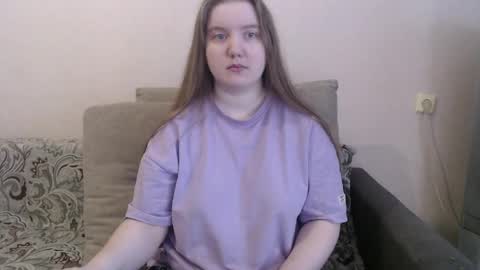Josefin online show from May 2026 02:08:02 AM