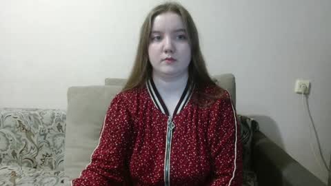 Josefin online show from May 2026 06:33:01 AM