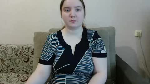 Josefin online show from June 2026 03:52:02 AM