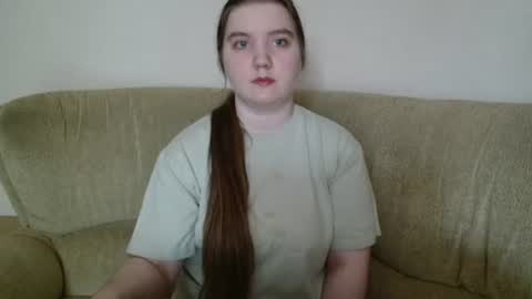 Josefin online show from June 2026 03:44:01 AM