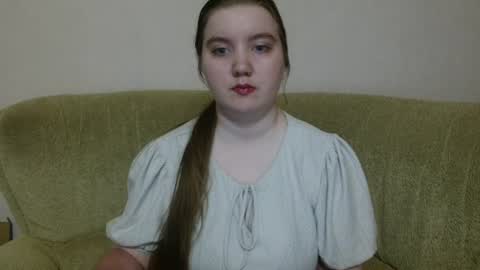 Josefin online show from July 2026 04:37:01 AM