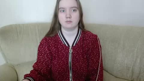 Josefin online show from July 2026 04:37:02 AM
