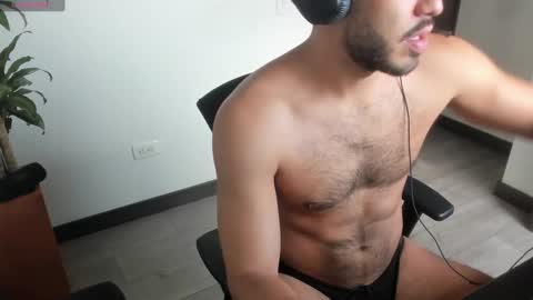 Snapshot of aquiles0224 chatting on December 2024 12:38:01 PM T. online show from December 2024 12:38:01 PM