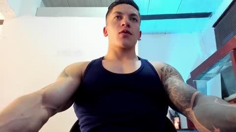 Jonathan online show from September 2025 07:14:02 PM