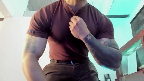 Jonathan online show from September 2025 07:47:01 PM