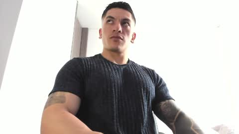 Jonathan online show from April 2026 06:53:02 PM