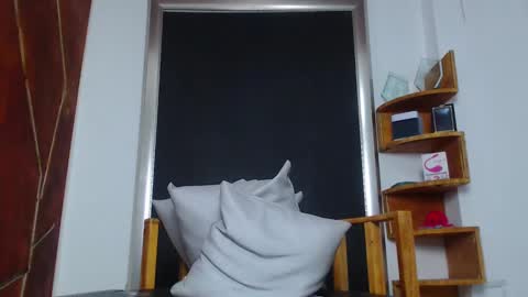 Snapshot of aquiles_elpapi chatting on January 2025 10:51:02 PM AquilesElpapi online show from January 2025 10:51:02 PM