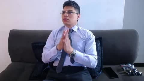 aquilestaylor online show from June 2026 12:29:01 PM