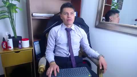 aquilestaylor online show from June 2026 12:28:02 PM