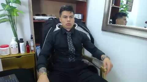 aquilestaylor online show from July 2026 12:07:02 PM