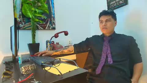 aquilestaylor online show from July 2026 03:03:02 PM