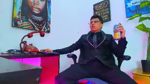 aquilestaylor online show from July 2026 12:41:01 PM