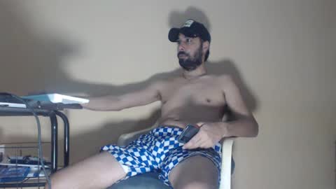 Snapshot of arabebigcock chatting on September 2025 08:21:02 PM ARABE online show from September 2025 08:21:02 PM