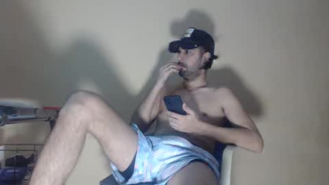 Snapshot of arabebigcock chatting on October 2025 09:21:02 PM ARABE online show from October 2025 09:21:02 PM