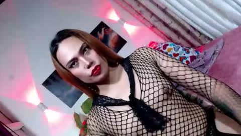arahsexybitch online show from April 2026 05:17:01 PM