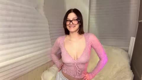 Caroline online show from February 2026 06:50:02 PM