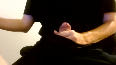 Snapshot of arekusan6 chatting on May 2026 09:42:01 PM Arek online show from May 2026 09:42:01 PM