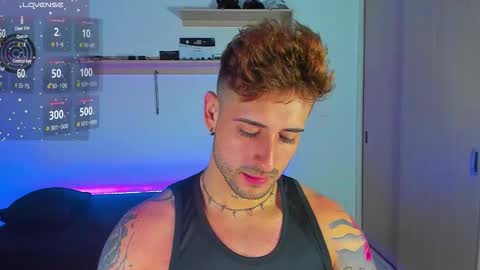 Snapshot of ares_blue chatting on November 2025 11:05:02 AM ares blue online show from November 2025 11:05:02 AM