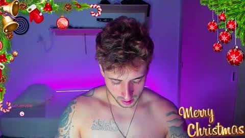 Snapshot of ares_blue chatting on December 2025 11:38:02 AM ares blue online show from December 2025 11:38:02 AM