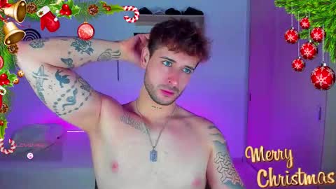 Snapshot of ares_blue chatting on December 2025 12:12:02 PM ares blue online show from December 2025 12:12:02 PM