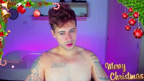 Snapshot of ares_blue chatting on December 2025 12:12:01 PM ares blue online show from December 2025 12:12:01 PM