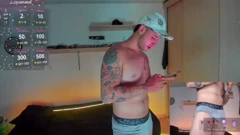 Snapshot of ares_blue chatting on January 2026 01:10:02 AM ares blue online show from January 2026 01:10:02 AM