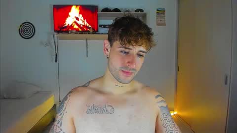 Snapshot of ares_blue chatting on February 2026 12:09:02 PM ares blue online show from February 2026 12:09:02 PM