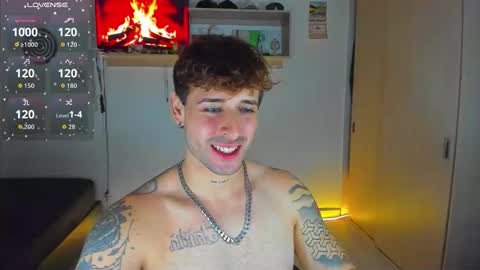 Snapshot of ares_blue chatting on February 2026 12:40:02 AM ares blue online show from February 2026 12:40:02 AM