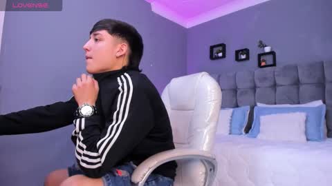 Snapshot of ares_di_martin chatting on November 2025 05:29:02 AM Ares online show from November 2025 05:29:02 AM