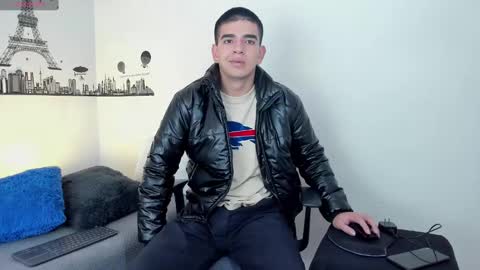 Snapshot of ares_johnsonn chatting on December 2024 03:22:01 PM Ares online show from December 2024 03:22:01 PM