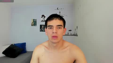 Snapshot of ares_johnsonn chatting on December 2024 09:51:01 PM Ares online show from December 2024 09:51:01 PM