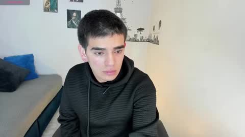 Snapshot of ares_johnsonn chatting on December 2024 01:38:02 AM Ares online show from December 2024 01:38:02 AM