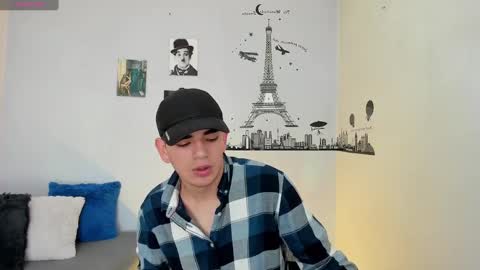 Snapshot of ares_johnsonn chatting on January 2025 05:53:01 PM Ares online show from January 2025 05:53:01 PM